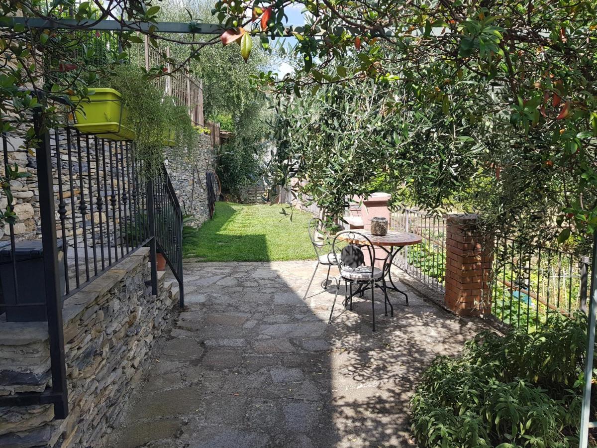 Casa Elisa Villa Dolcedo Buitenkant foto